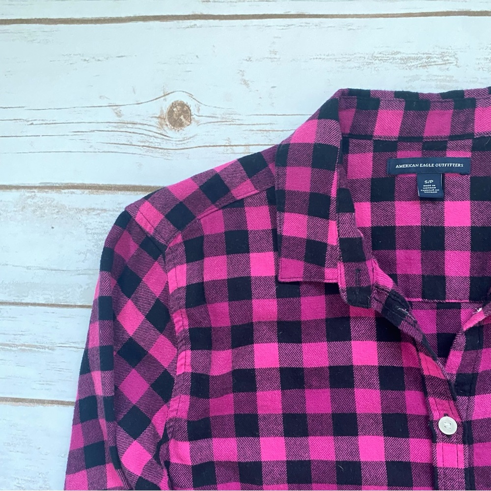 Aeo Plaid Button Down - image 4